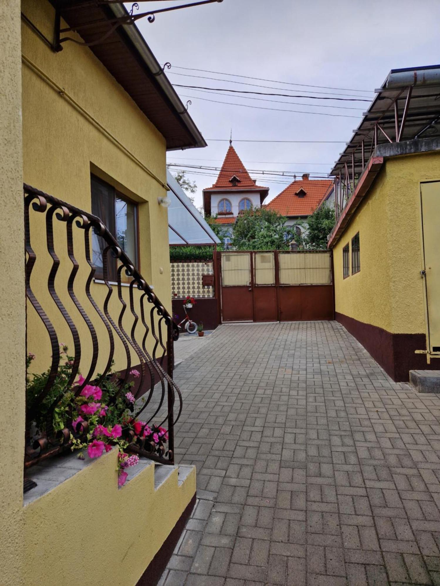Hotel 1 For Rent Cluj-Napoca Exterior foto